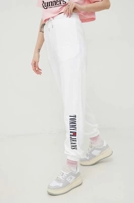 Zdjęcie produktu Tommy Jeans spodnie dresowe damskie kolor biały z aplikacją