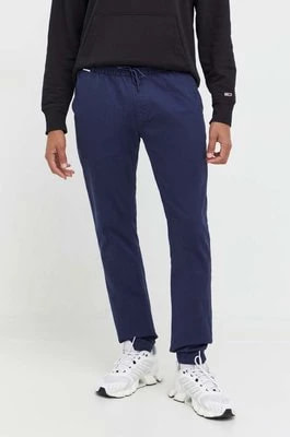 Zdjęcie produktu Tommy Jeans spodnie męskie kolor granatowy