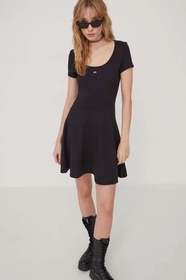Zdjęcie produktu Tommy Jeans sukienka kolor czarny mini rozkloszowana DW0DW17408