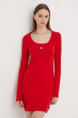 Zdjęcie produktu Tommy Jeans sukienka kolor czerwony mini dopasowana DW0DW17424