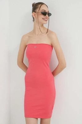 Zdjęcie produktu Tommy Jeans sukienka kolor różowy mini dopasowana