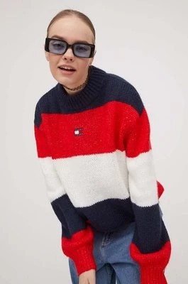 Zdjęcie produktu Tommy Jeans sweter z domieszką wełny damski kolor granatowy ciepły z półgolfem DW0DW17495