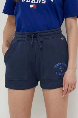 Zdjęcie produktu Tommy Jeans szorty bawełniane kolor granatowy z nadrukiem high waist
