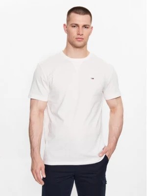 Zdjęcie produktu Tommy Jeans T-Shirt DM0DM16882 Biały Regular Fit