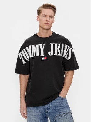 Zdjęcie produktu Tommy Jeans T-Shirt Tjm Ovz Badge Tj Tee DM0DM18565 Czarny Regular Fit
