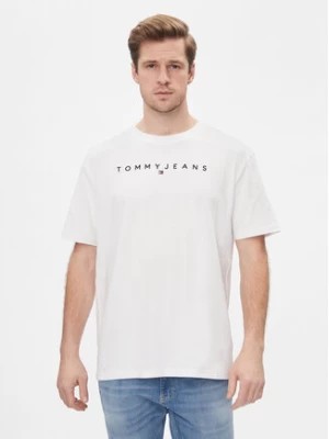 Zdjęcie produktu Tommy Jeans T-Shirt Tjm Reg Linear Logo Tee Ext DM0DM17993 Biały Regular Fit