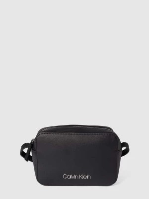 Zdjęcie produktu Torba camera bag z regulowanym paskiem na ramię CK Calvin Klein