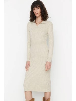 Zdjęcie produktu trendyol Dzianinowa sukienka w kolorze beżowym rozmiar: S