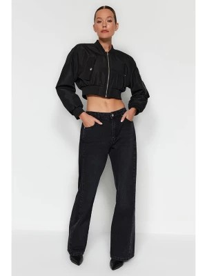 Zdjęcie produktu trendyol Dżinsy - Comfort fit - w kolorze czarnym rozmiar: 40