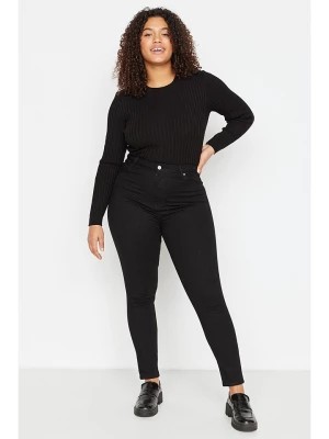Zdjęcie produktu trendyol Dżinsy - Skinny fit - w kolorze czarnym rozmiar: 42