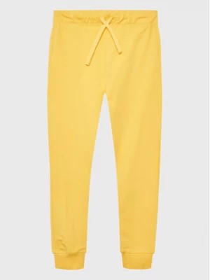 Zdjęcie produktu United Colors Of Benetton Spodnie dresowe 3BC1CF02M Żółty Regular Fit