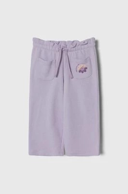 Zdjęcie produktu United Colors of Benetton spodnie dresowe bawełniane dziecięce kolor fioletowy gładkie