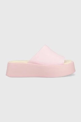 Zdjęcie produktu Vagabond Shoemakers klapki skórzane COURTNEY damskie kolor różowy na platformie 5334.601.45