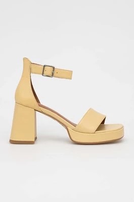 Zdjęcie produktu Vagabond Shoemakers sandały skórzane FIONA kolor żółty