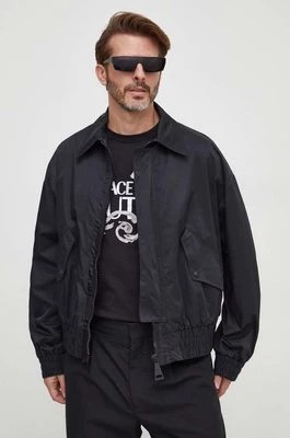 Zdjęcie produktu Versace Jeans Couture kurtka męska kolor czarny przejściowa oversize 76GAS413 N0305