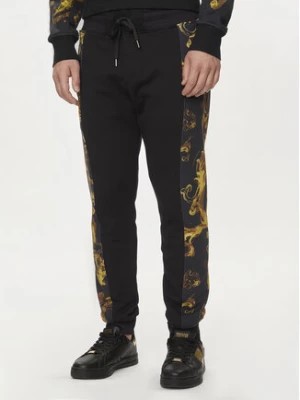 Zdjęcie produktu Versace Jeans Couture Spodnie dresowe 76GAA3C0 Czarny Regular Fit