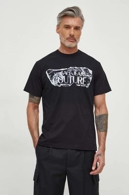 Zdjęcie produktu Versace Jeans Couture t-shirt bawełniany męski kolor czarny z nadrukiem 76GAHE03 CJ00E
