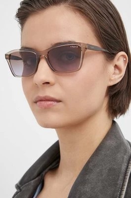 Zdjęcie produktu VOGUE okulary przeciwsłoneczne damskie kolor beżowy 0VO5551S