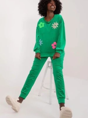 Zdjęcie produktu Welurowy komplet damski z bluzą i spodniami Italy Moda
