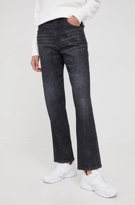 Zdjęcie produktu Wrangler jeansy MOM STRAIGHT GRANITE damskie high waist