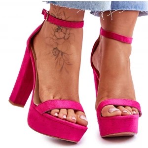 Zdjęcie produktu Wygodne Zamszowe Sandały Na Wysokim Słupku Fuksja Essence różowe Inna marka