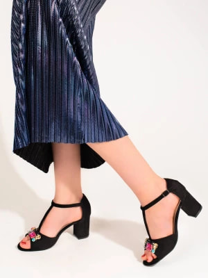 Zdjęcie produktu Zamszowe damskie sandały na słupku z kryształkami Shelovet czarne Merg