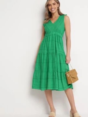 Zdjęcie produktu Zielona Bawełniana Sukienka Midi Rozkloszowana z Troczkiem i Ozdobnymi Haftami Kirriela