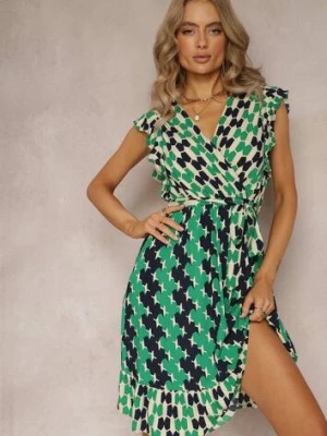 Zdjęcie produktu Zielona Midi Sukienka o Rozkloszowanym Fasonie w Geometryczny Wzór z Falbankami Airon
