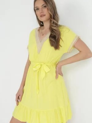 Zdjęcie produktu Żółta Sukienka z Gumką w Pasie z Plecionymi Wstawkami z Wiskozy Hanora