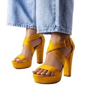 Zdjęcie produktu Żółte sandały na słupku Sevier Inna marka