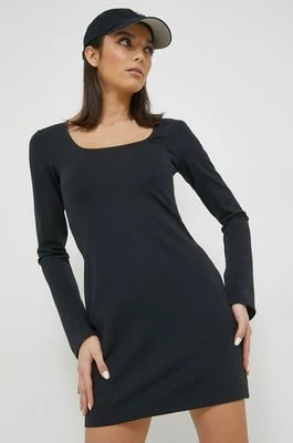 Zdjęcie produktu Abercrombie & Fitch sukienka kolor czarny mini rozkloszowana