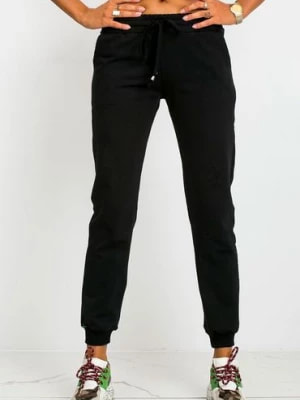 Zdjęcie produktu BASIC Spodnie dresowe damskie - czarne BASIC FEEL GOOD