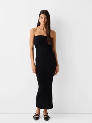 Zdjęcie produktu Bershka Sukienka Średniej Długości Z Odkrytymi Ramionami Kobieta Czarny