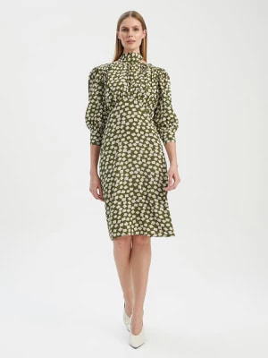 Zdjęcie produktu BGN Sukienka w kolorze kremowo-oliwkowym rozmiar: 36