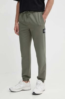 Zdjęcie produktu Calvin Klein Jeans spodnie dresowe kolor zielony z aplikacją J30J325336