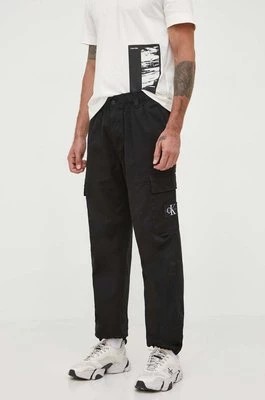 Zdjęcie produktu Calvin Klein Jeans spodnie męskie kolor czarny w fasonie cargo