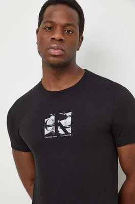 Zdjęcie produktu Calvin Klein Jeans t-shirt bawełniany męski kolor czarny z nadrukiem