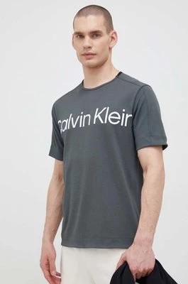 Zdjęcie produktu Calvin Klein Performance t-shirt treningowy Effect kolor szary z nadrukiem