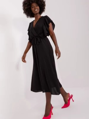 Zdjęcie produktu Czarna midi sukienka z wiązanym paskiem Italy Moda