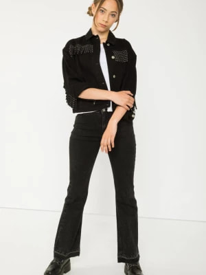 Zdjęcie produktu Czarne jeansowe spodnie typu dzwony