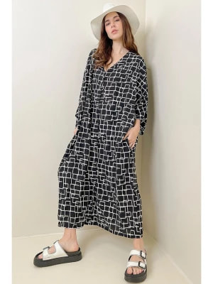 Zdjęcie produktu Defile Sukienka w kolorze czarno-białym rozmiar: onesize