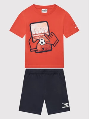 Zdjęcie produktu Diadora Komplet t-shirt i szorty sportowe Playground 102.178252 Czerwony Regular Fit
