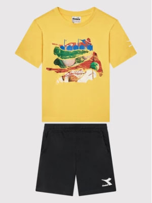 Zdjęcie produktu Diadora Komplet t-shirt i szorty sportowe Playground 102.178252 Żółty Regular Fit