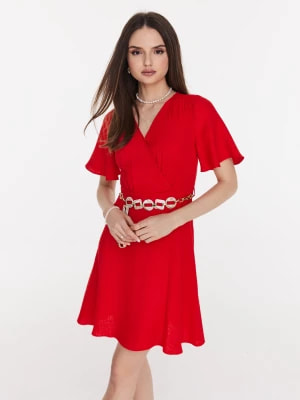 Zdjęcie produktu Elegancka czerwona sukienka z kopertowym dekoltem TARANKO