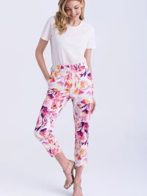 Zdjęcie produktu Eleganckie spodnie damskie z nadrukiem Greenpoint