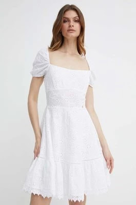 Zdjęcie produktu Guess sukienka CLIO kolor biały mini rozkloszowana W4GK50 WG590