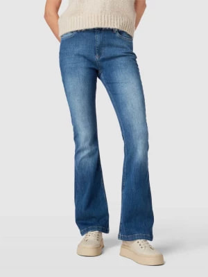 Zdjęcie produktu Jeansy o rozkloszowanym kroju z naszywką z logo Blue Fire Jeans