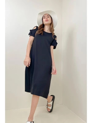 Zdjęcie produktu Jumeon Sukienka w kolorze czarnym rozmiar: onesize