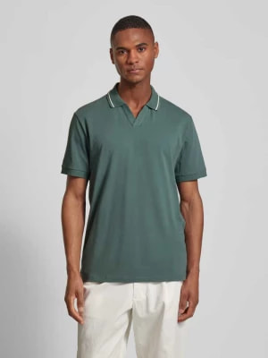 Zdjęcie produktu Koszulka polo o kroju regular fit z paskami w kontrastowym kolorze Roy Robson