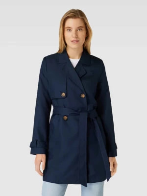 Zdjęcie produktu Krótki płaszcz z wiązanym paskiem model ‘CELESTE’ Vero Moda Outdoor